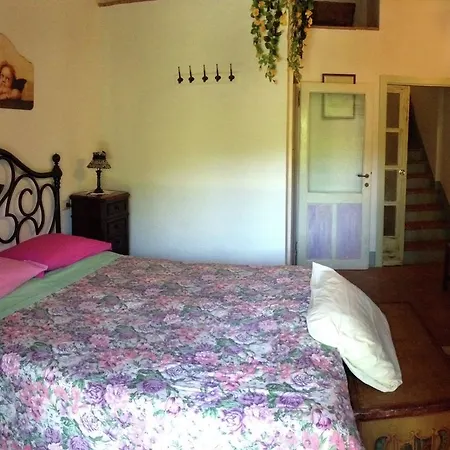 Σπίτι διακοπών Cozy Farmhouse In With Swimming Pool *